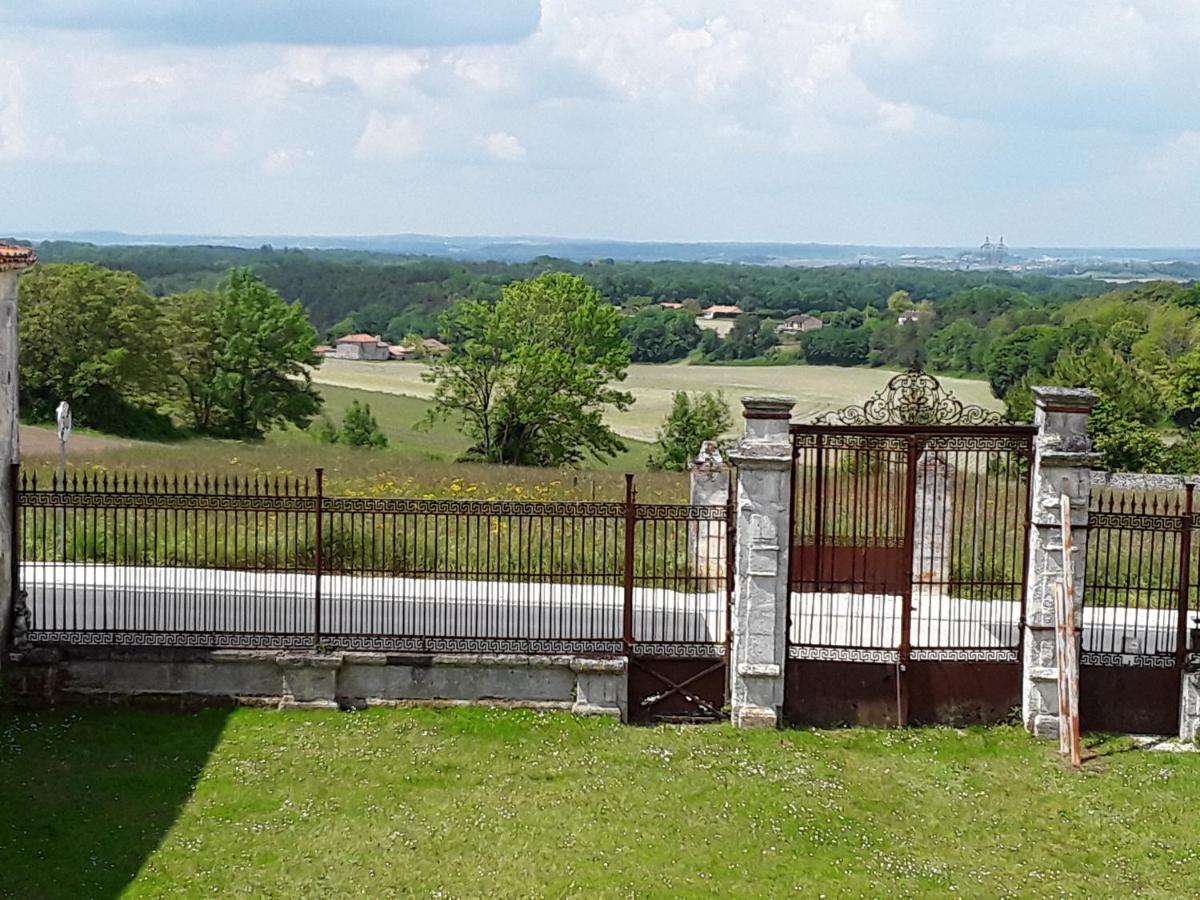 Le Moulin A Vent Bed & Breakfast